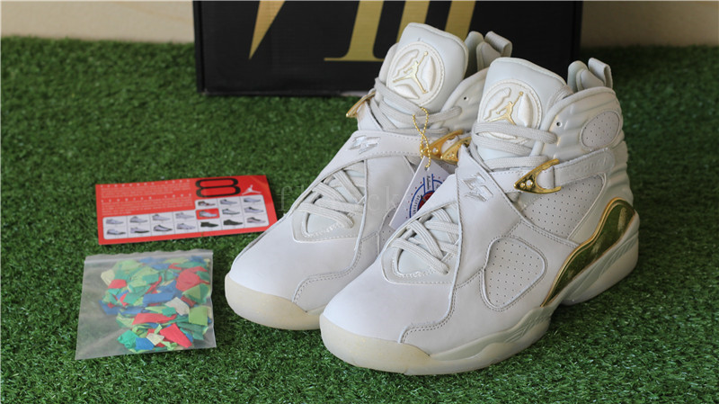 Authentic Air Jordan 8 Championship Trophy Champagne Pack